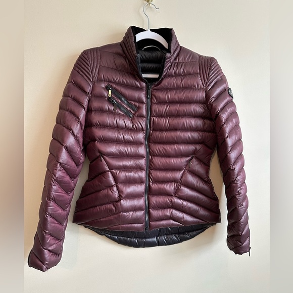 Dawn Levy Jackets & Blazers - Dawn Levy quilted winter Down Feather  puffer jacket Women’s size Medium maroon